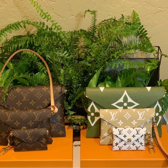 Check out my closet - Picture 3 of 16